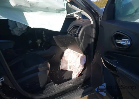 2023 Jeep Cherokee Altitude Lux 4X4 z USA, uszkodzony, nr VIN 1C4PJMMB0PD106949